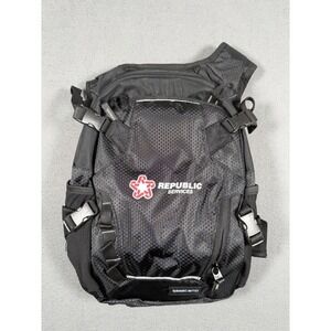 Basecamp 30 Miler Hydration Backpack Republic Services Black NWT 2L Bladder